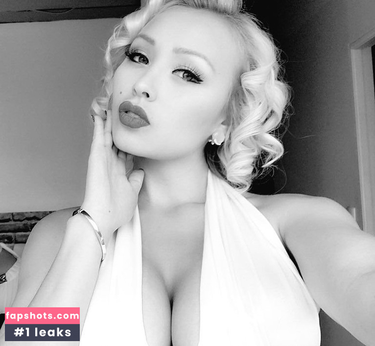 Daniella Chavez gallery photo #212