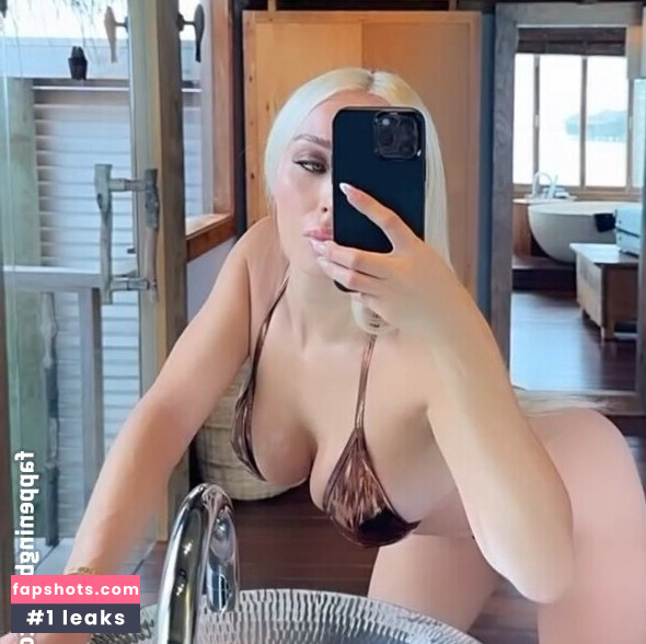 Daniella Chavez gallery photo #63