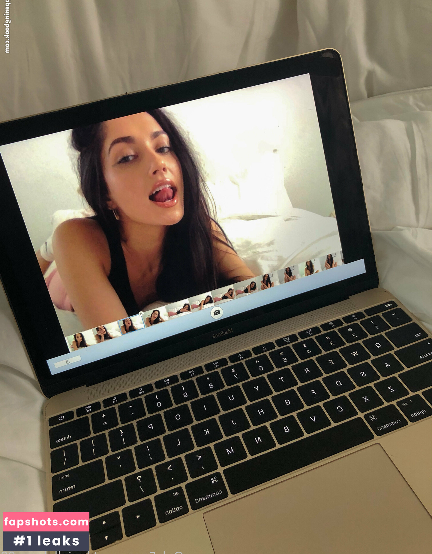 Daniella Lopez nude babe gallery