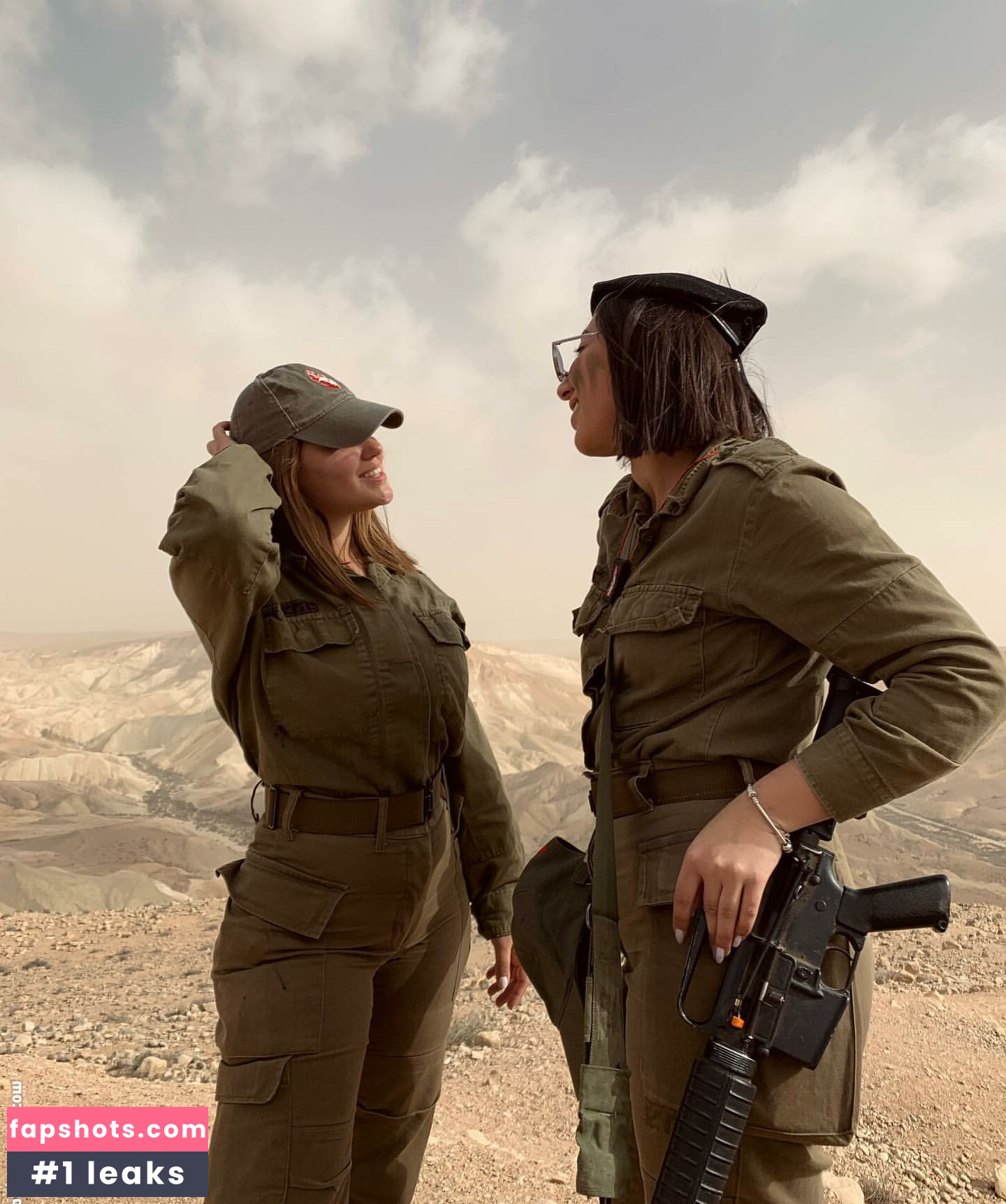 Daniella Nahum gallery photo #19