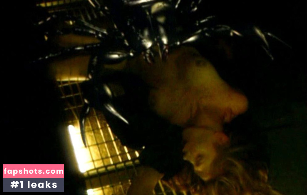 Daniella Vesterlund gallery photo #8