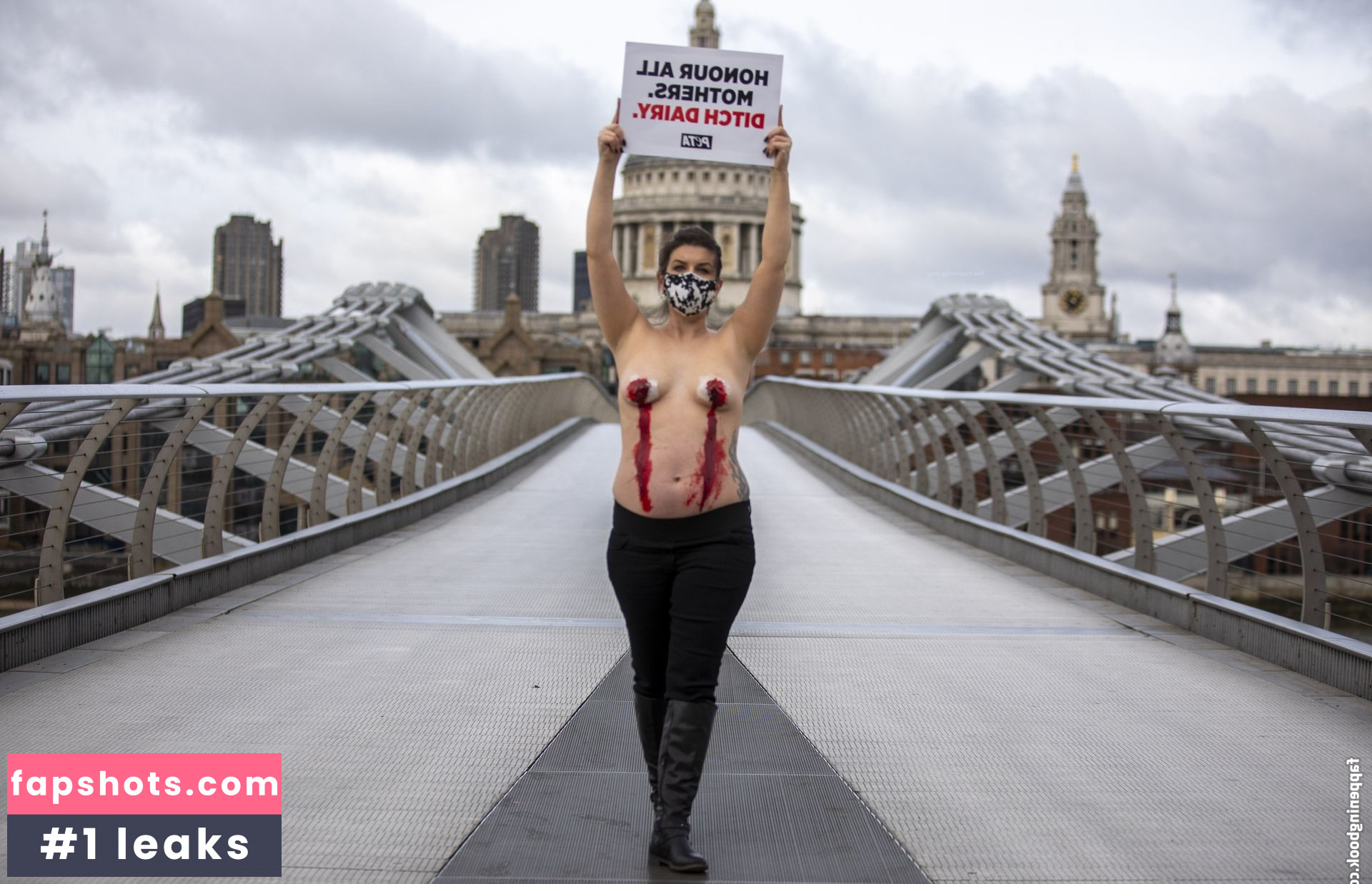 Daniella Wood gallery photo #11