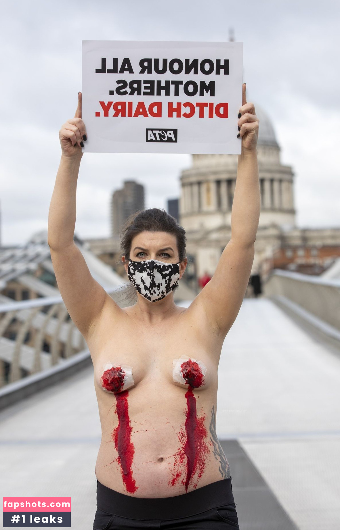 Daniella Wood gallery photo #12