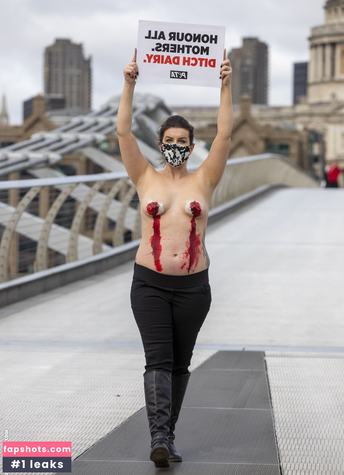 Daniella Wood gallery photo #16