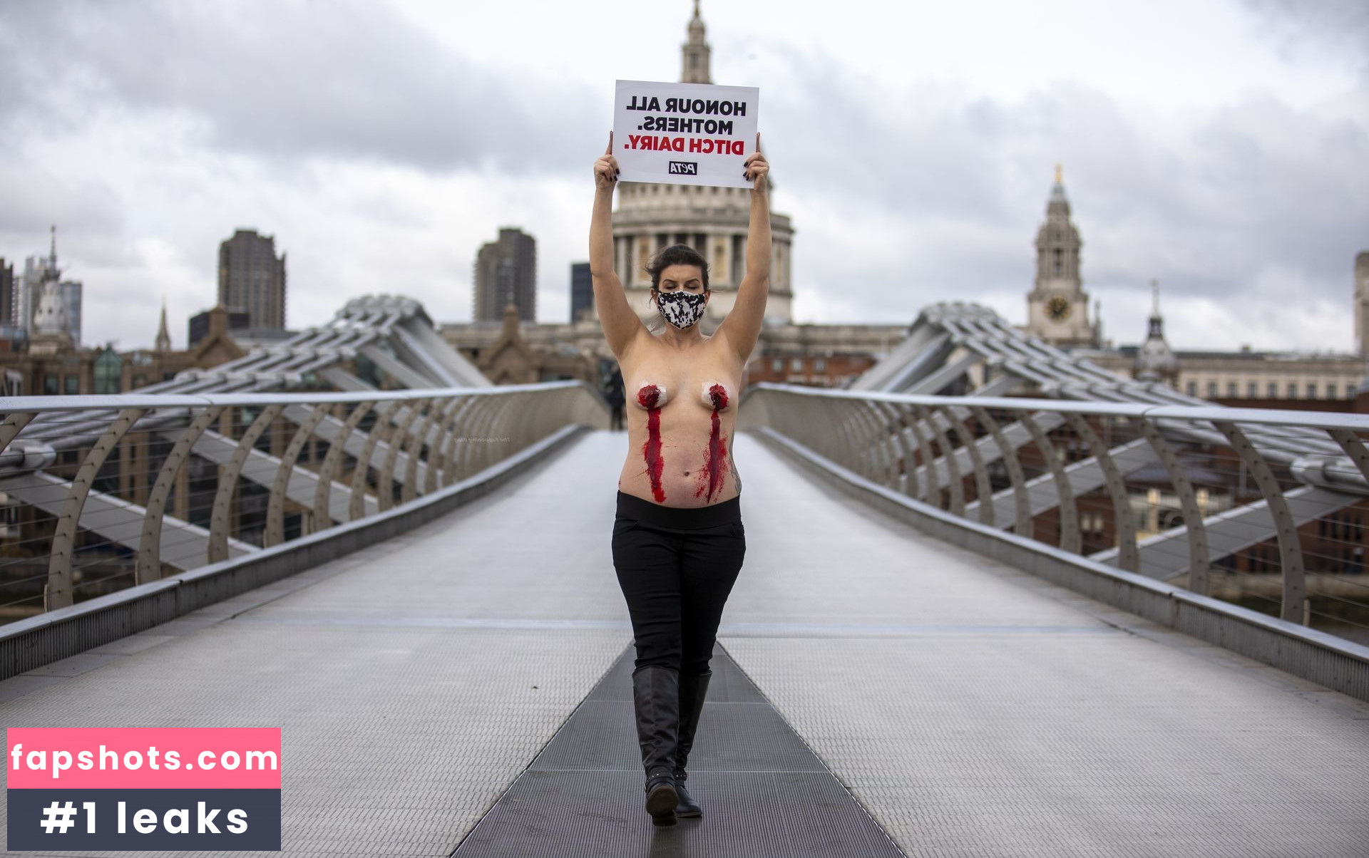 Daniella Wood gallery photo #7