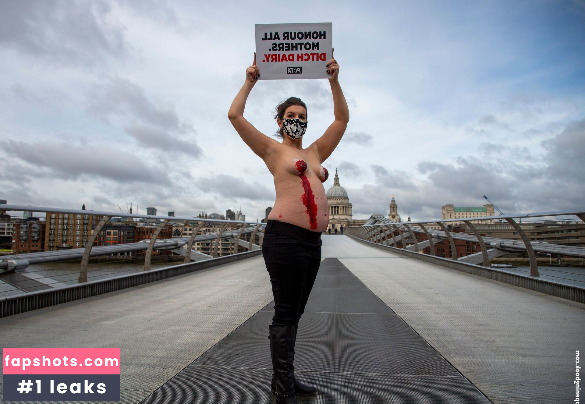 Daniella Wood gallery photo #10