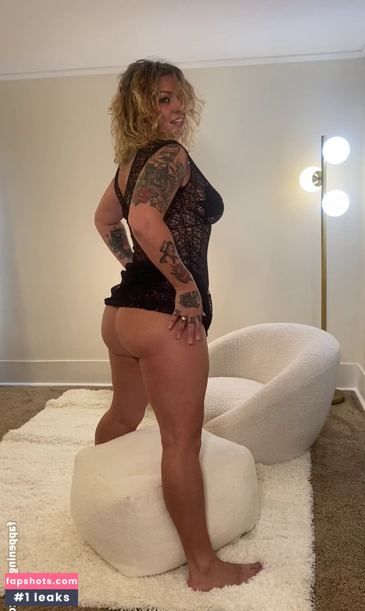 Danielle Colby gallery photo #13