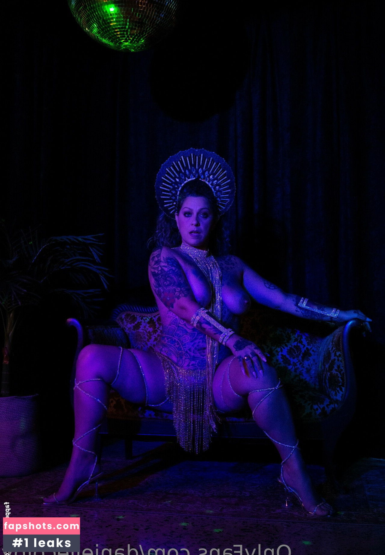 Danielle Colby gallery photo #34