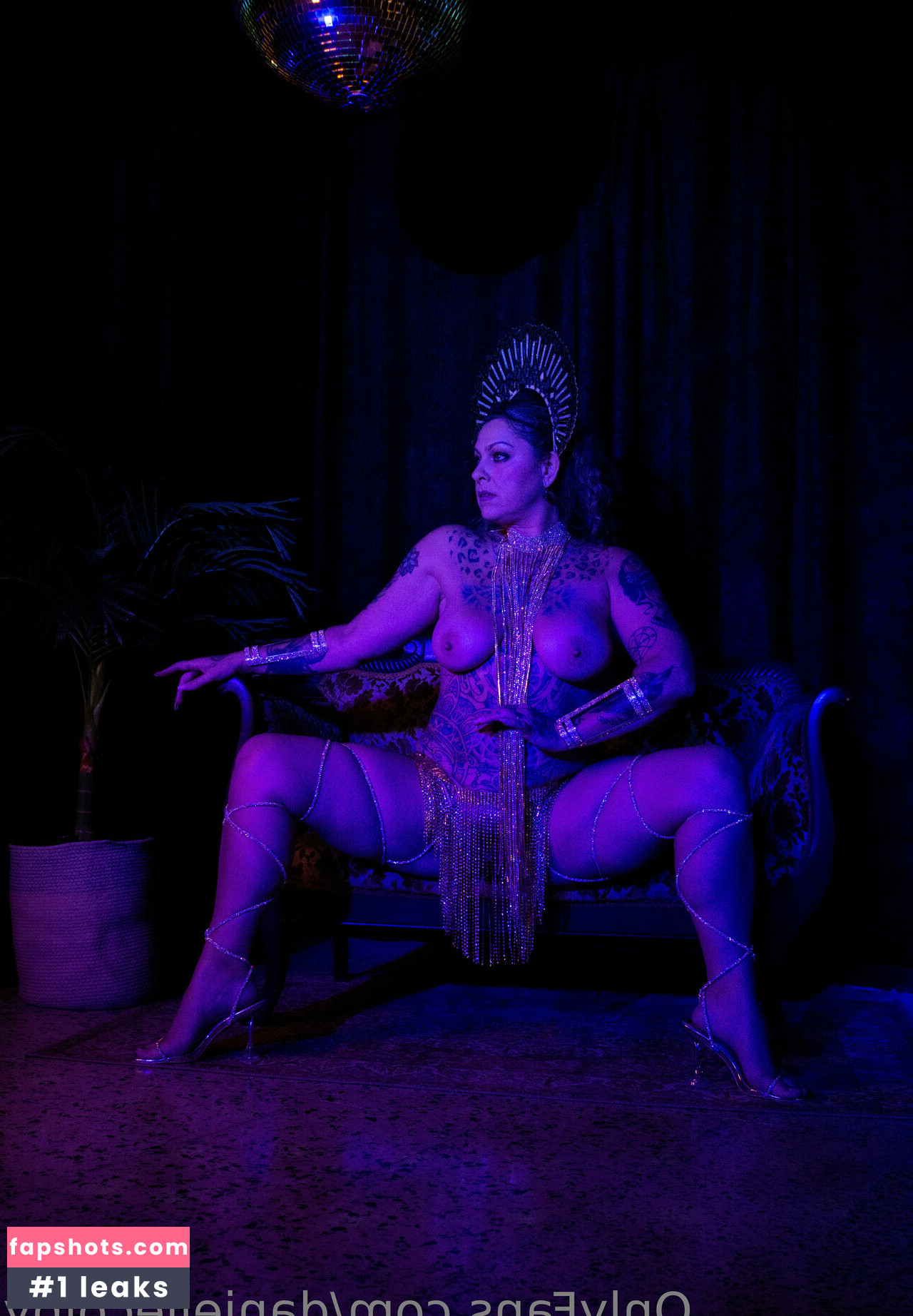 Danielle Colby gallery photo #44