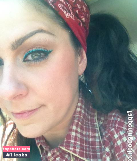 Danielle Colby gallery photo #700