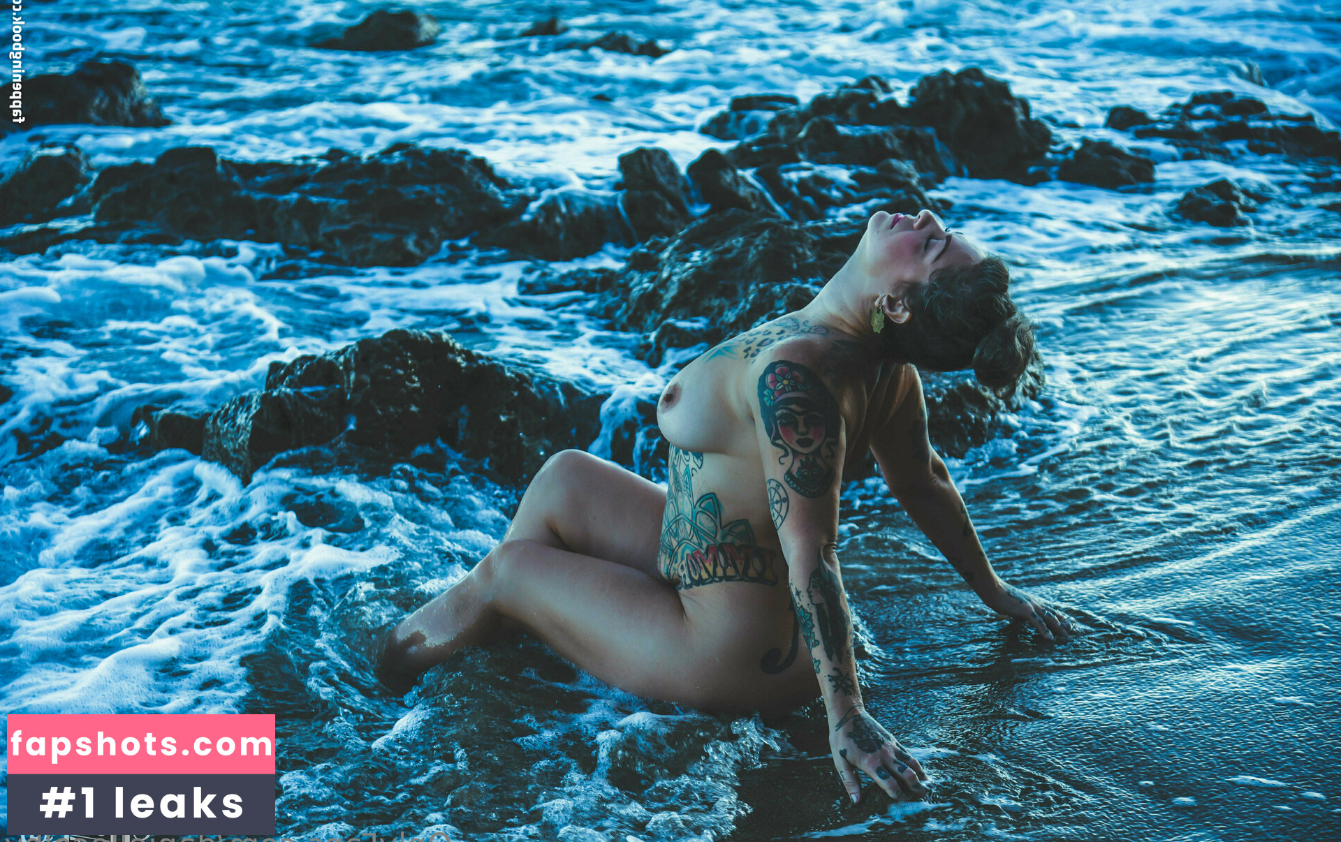 Danielle Colby gallery photo #75