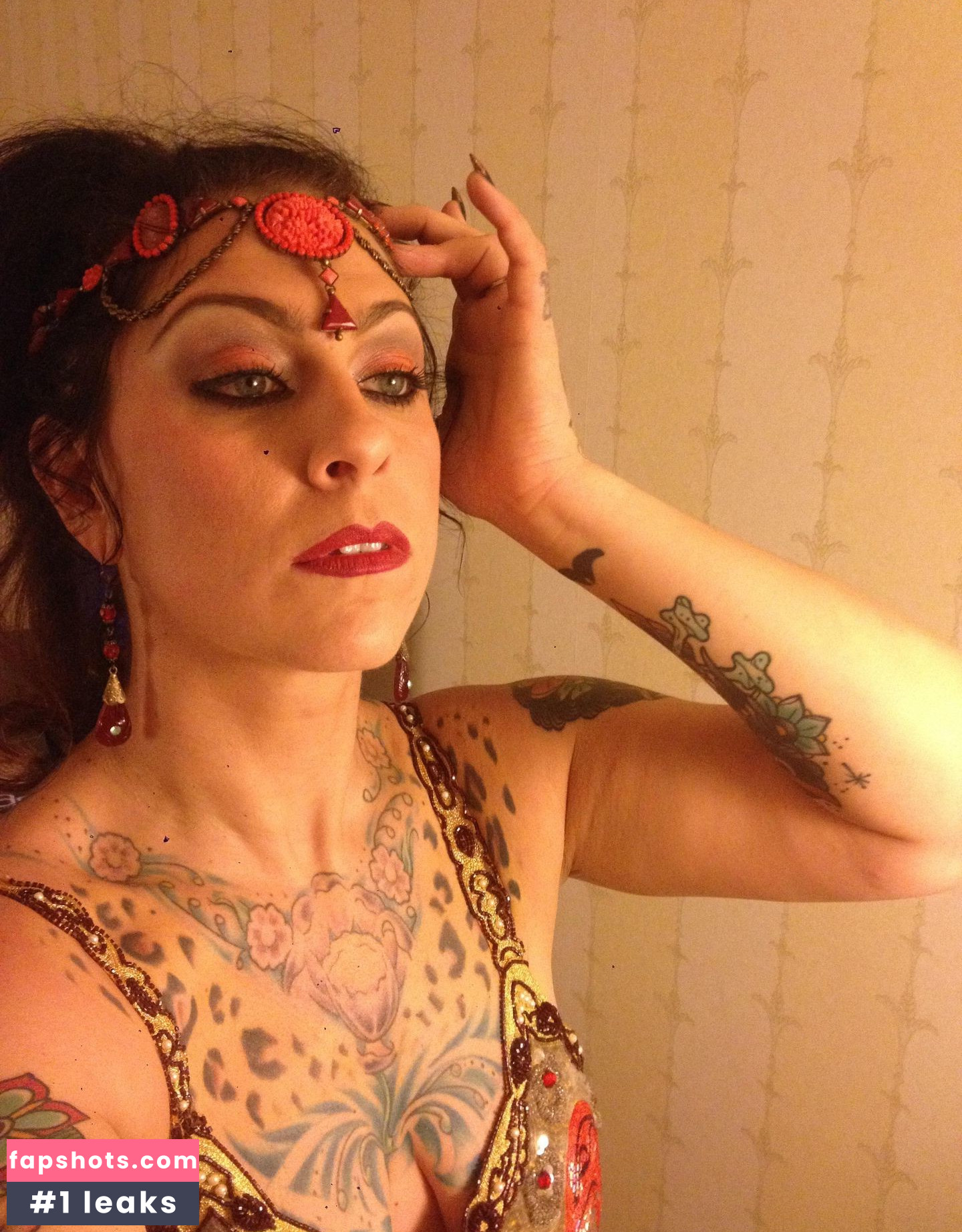 Danielle Colby gallery photo #750