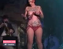 Danielle Colby gallery photo #765