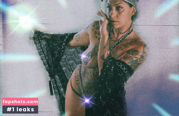 Danielle Colby gallery photo #795