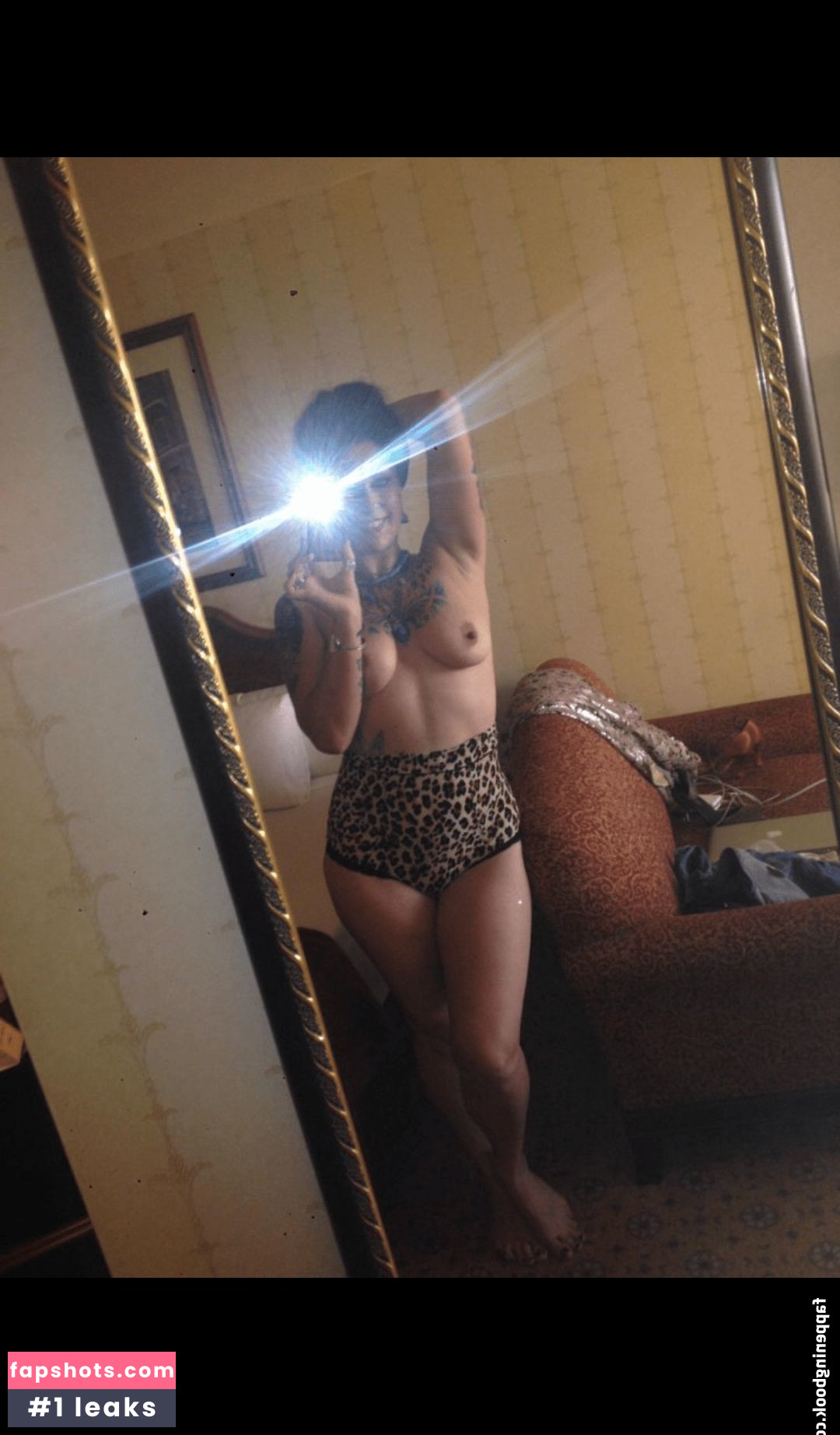 Danielle Colby gallery photo #815