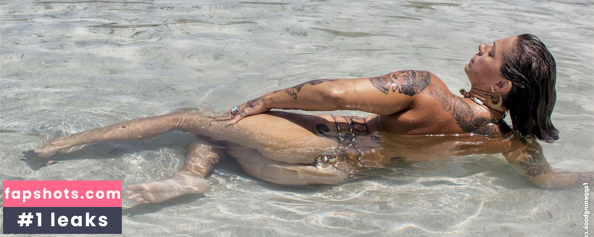 Danielle Colby gallery photo #844