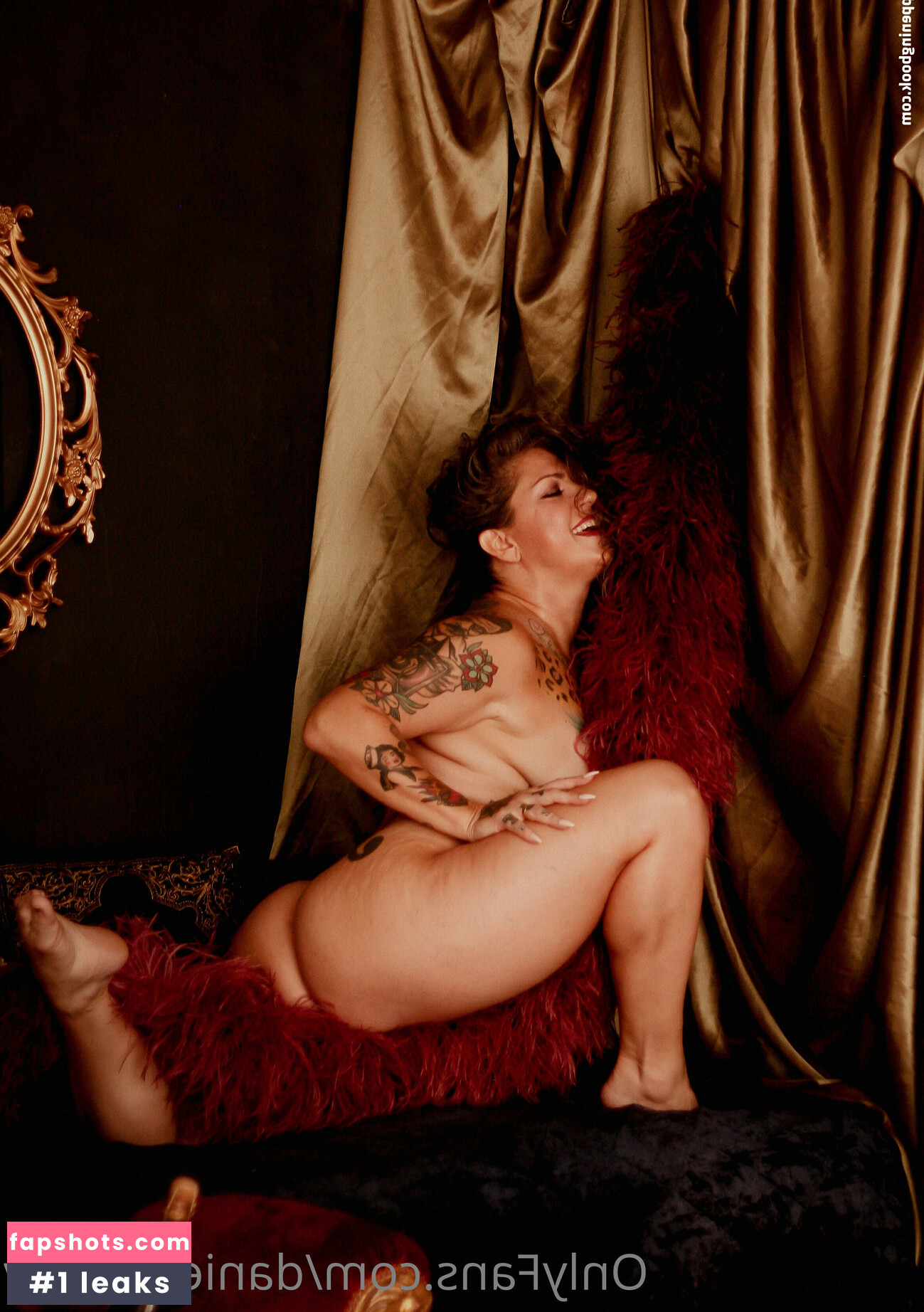 Danielle Colby gallery photo #92