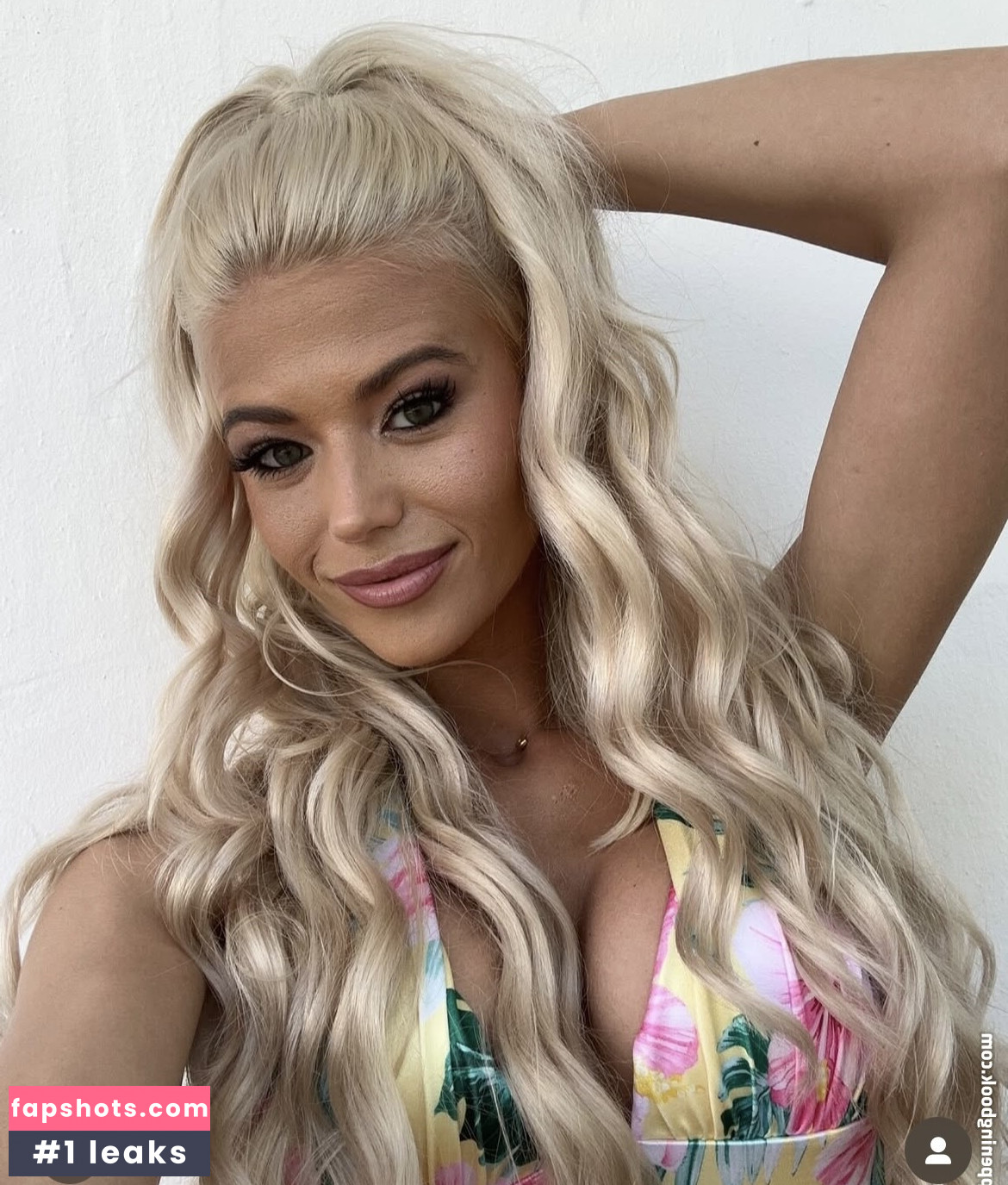 Danielle Harold gallery photo #3