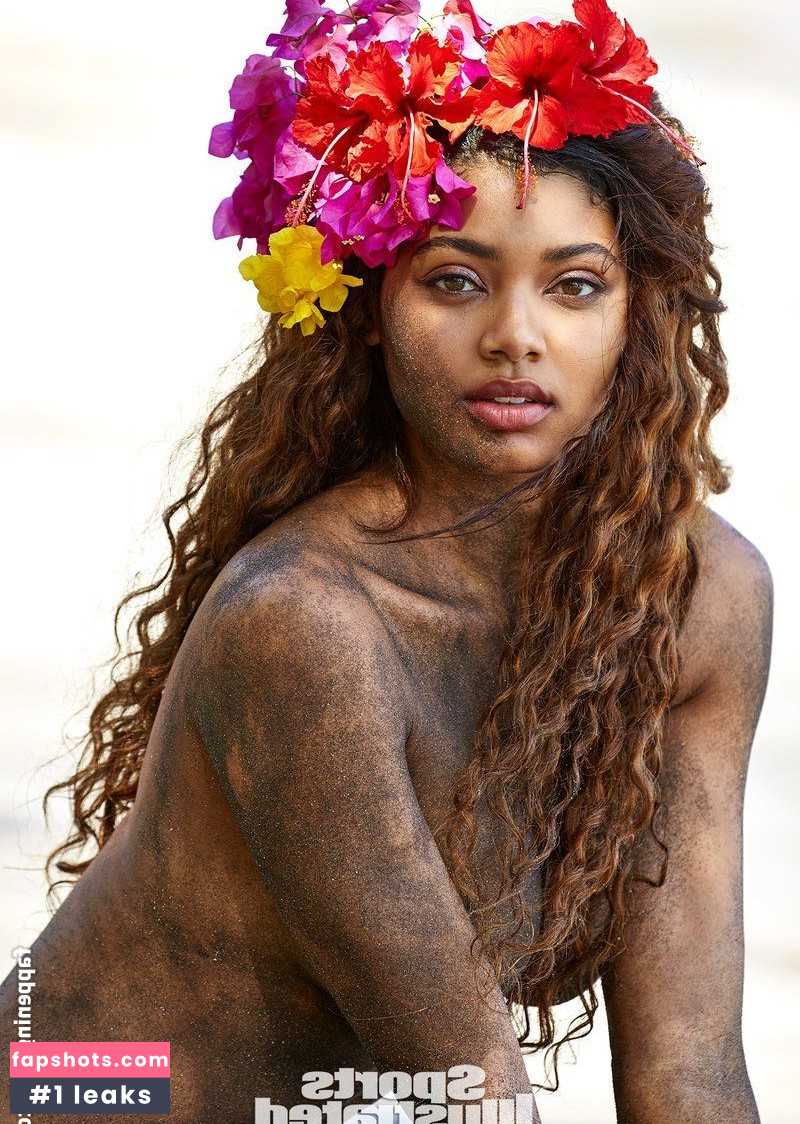 Danielle Herrington gallery photo #125