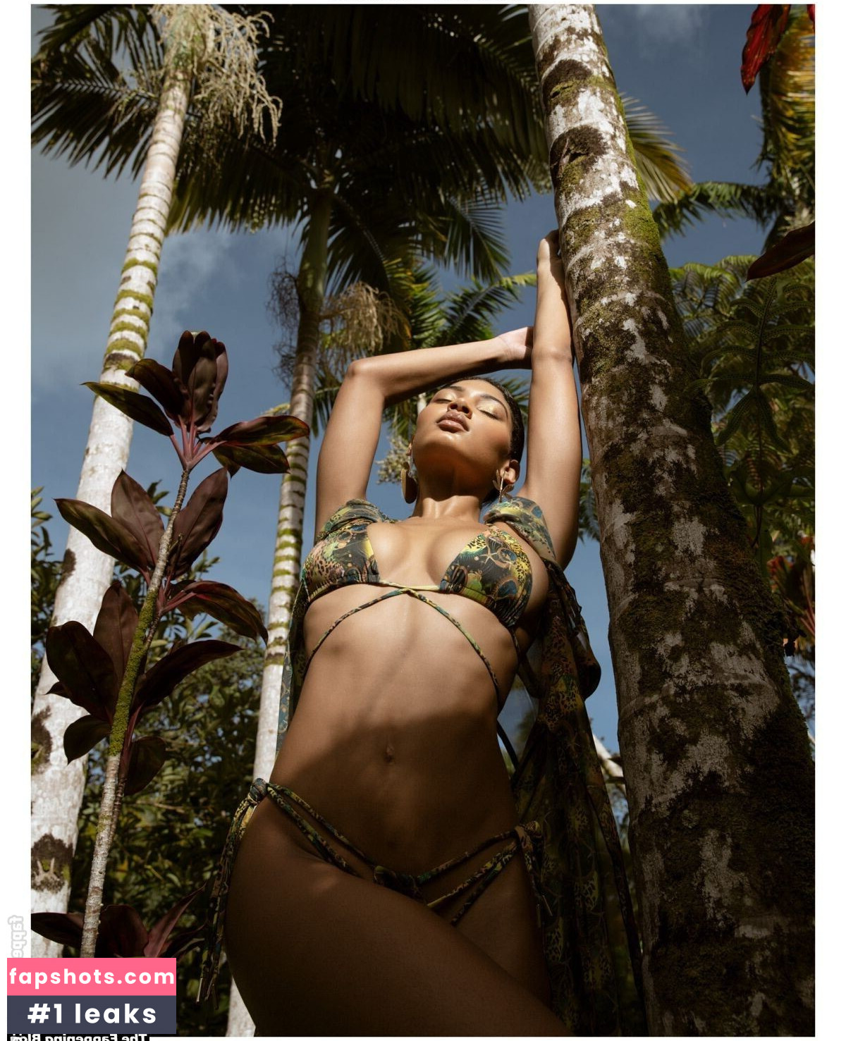 Danielle Herrington gallery photo #24