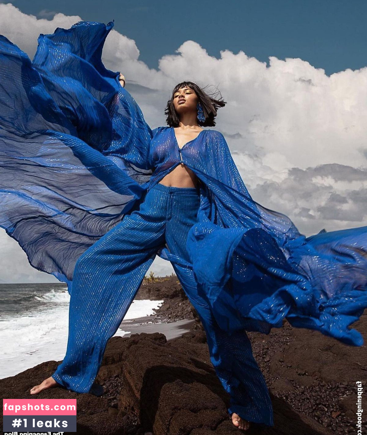 Danielle Herrington gallery photo #26