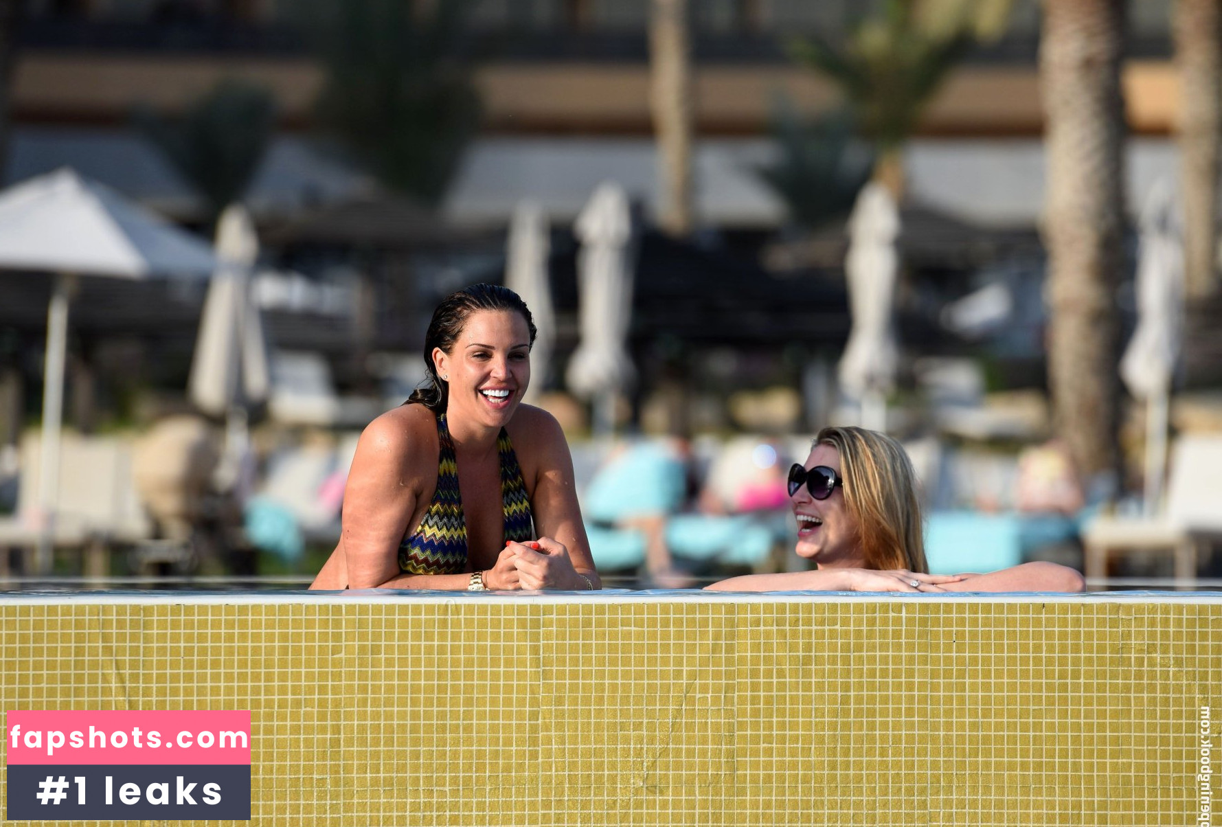 Danielle Lloyd gallery photo #480