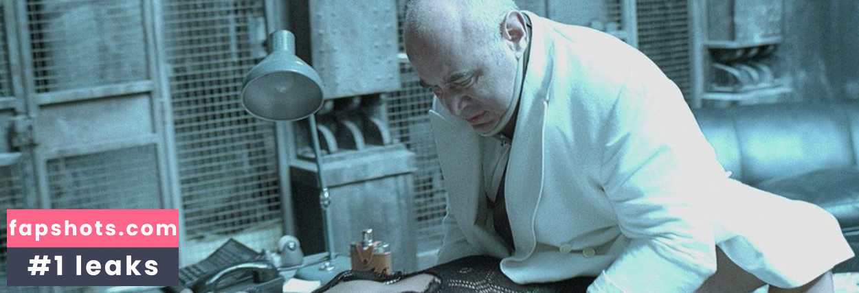 Danielle Louise Harley gallery photo #5