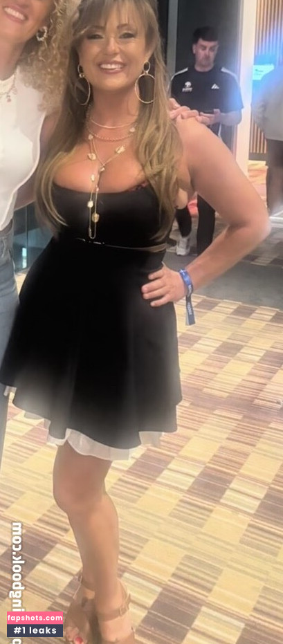 Danielle Nicholls gallery photo #11