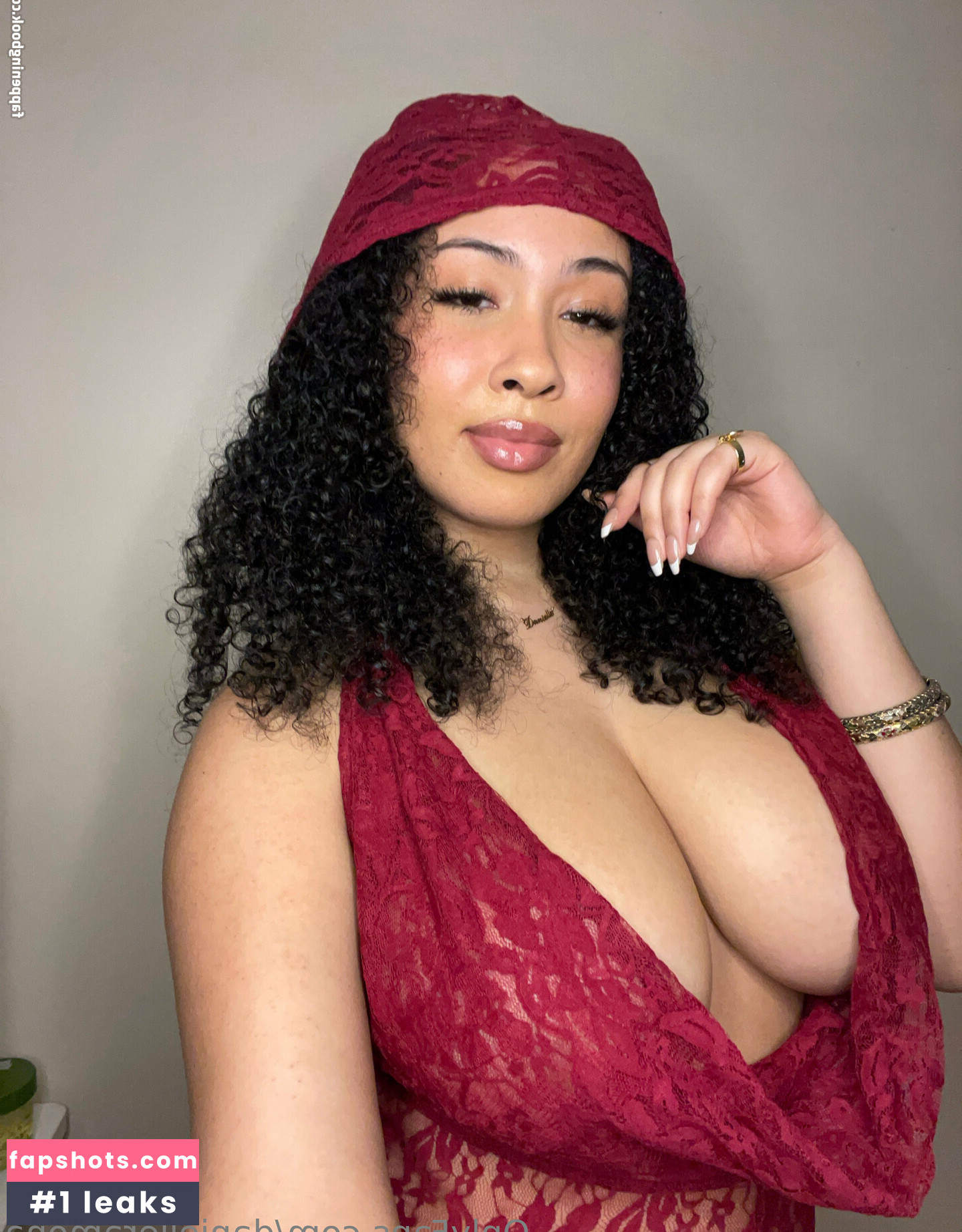 Danielle Ramona gallery photo #12