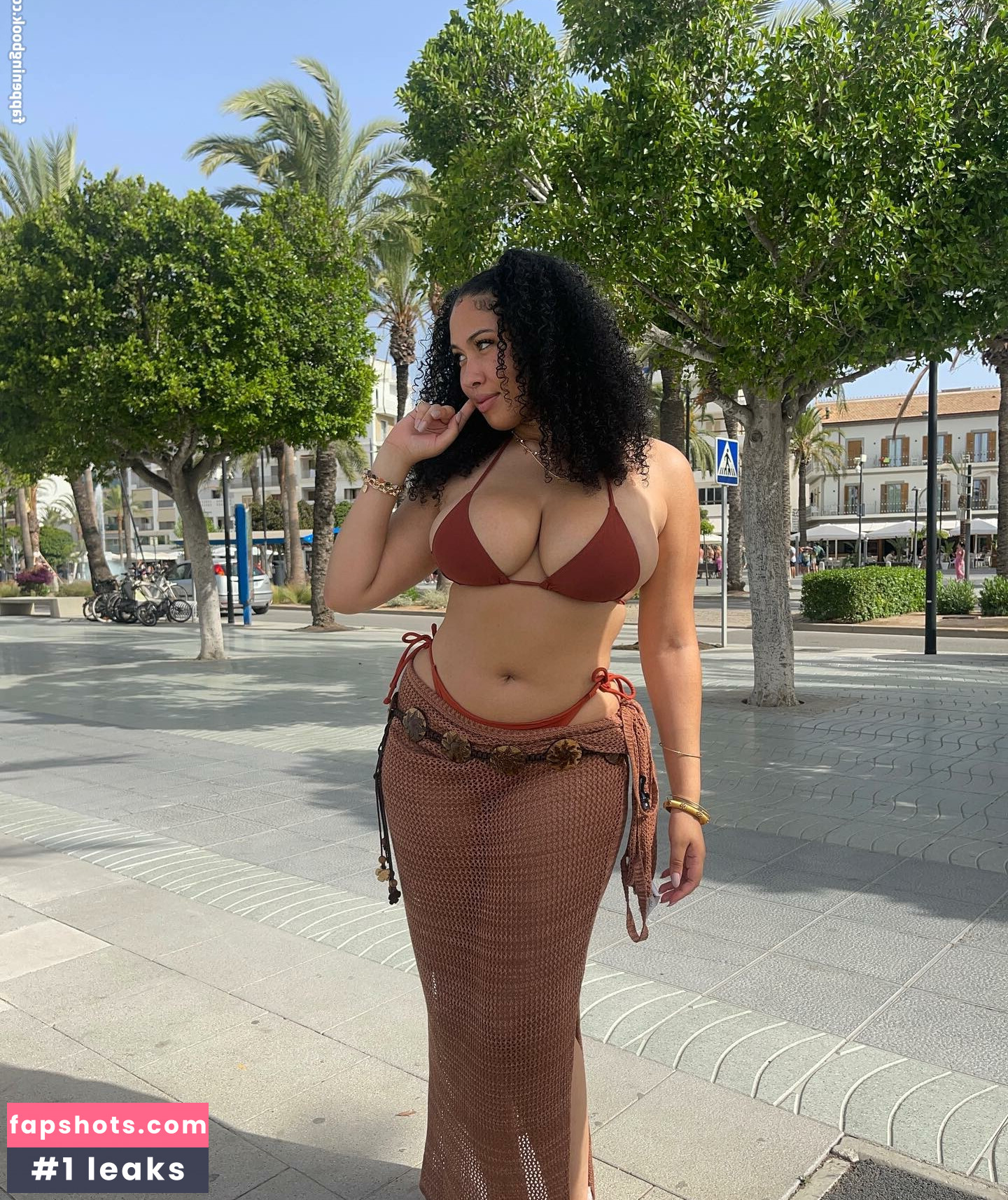 Danielle Ramona gallery photo #31