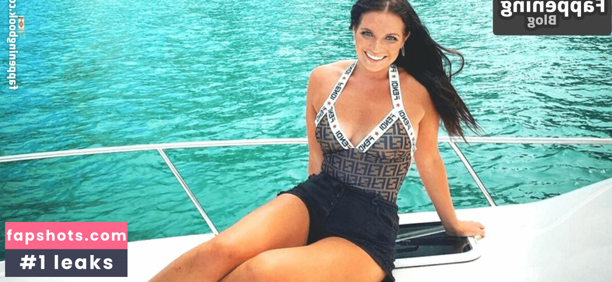 Danielle Ruhl Filtración Desnuda OnlyFans Foto #3 - Fapshots