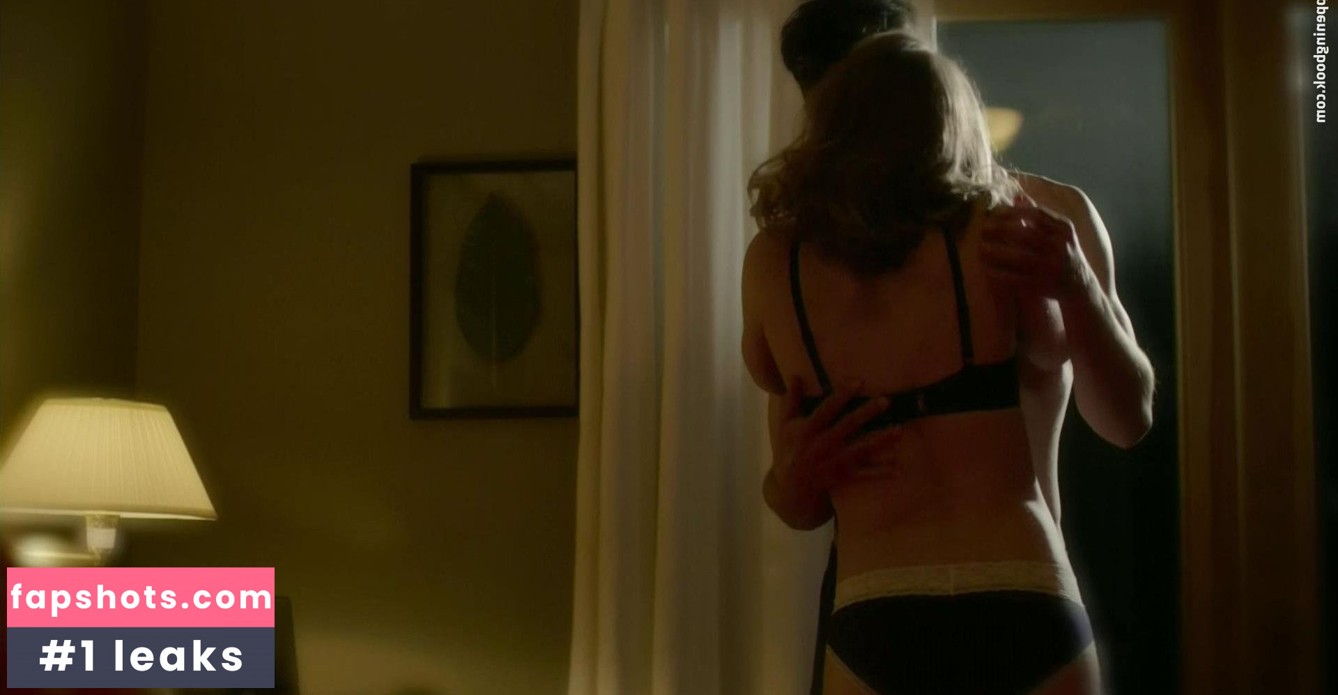 Danielle Savre gallery photo #7