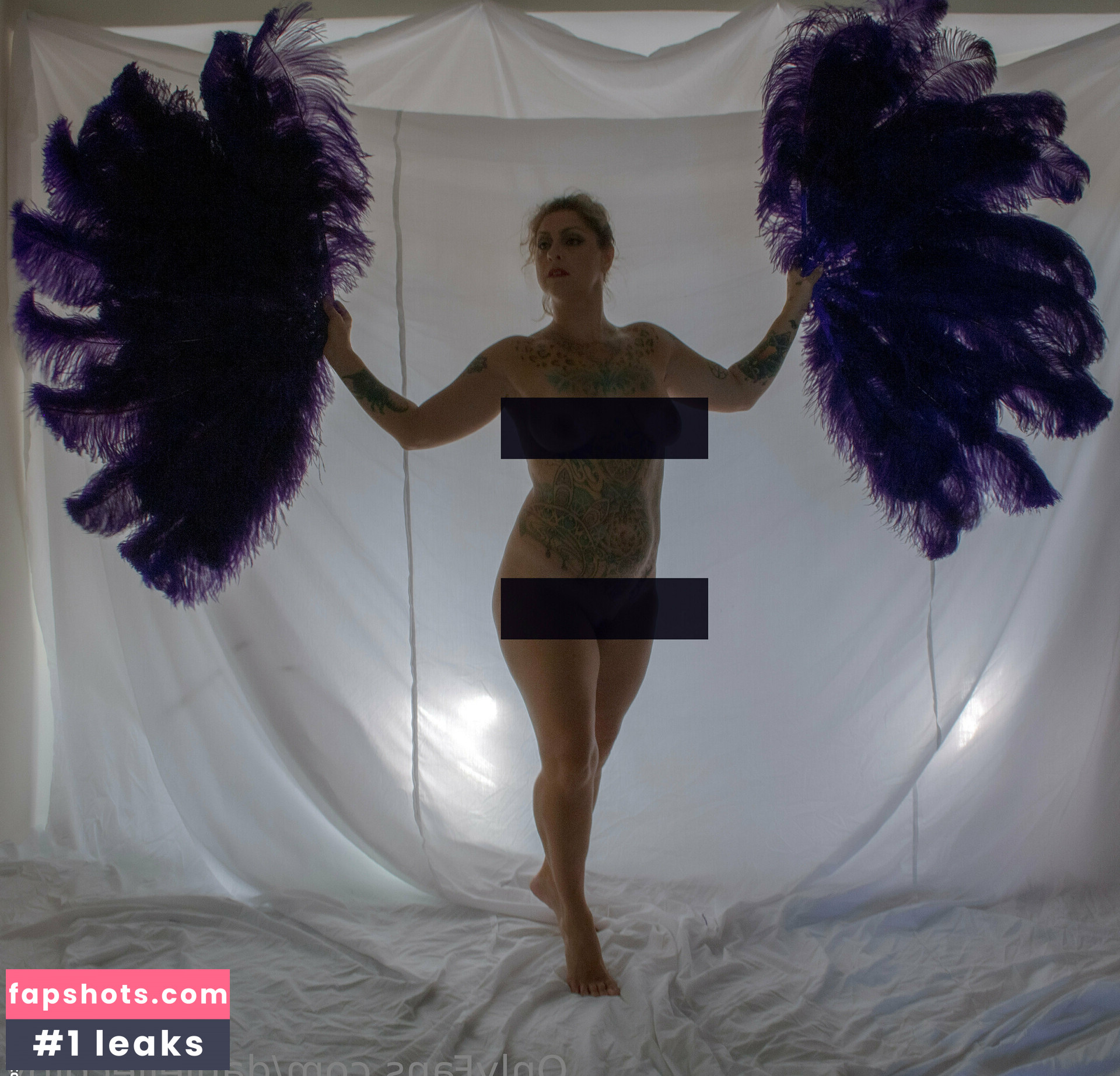 daniellecolby gallery photo #14