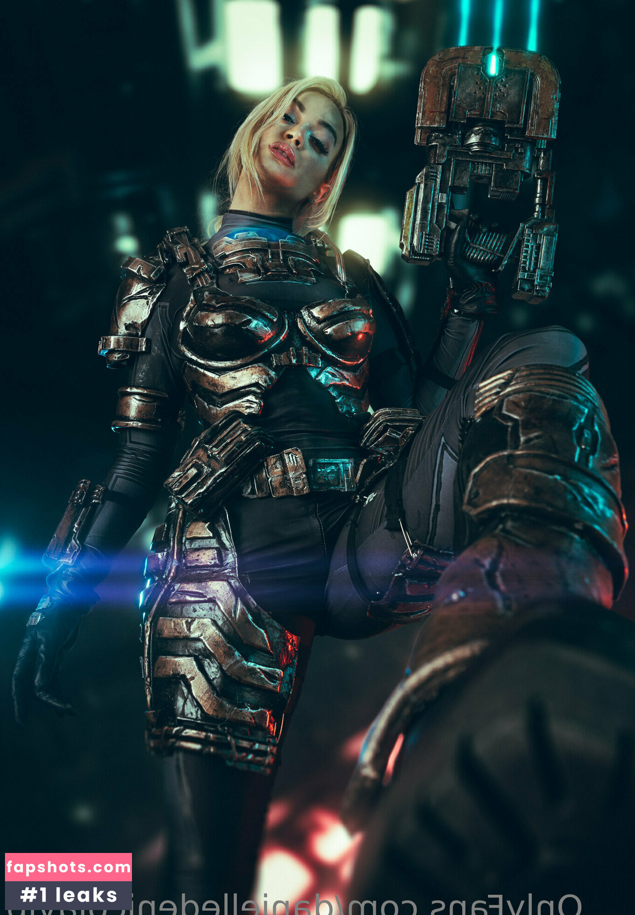 danielledenicolavip nude babe gallery