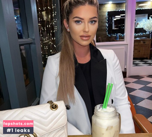 daniellejanewright nude babe gallery