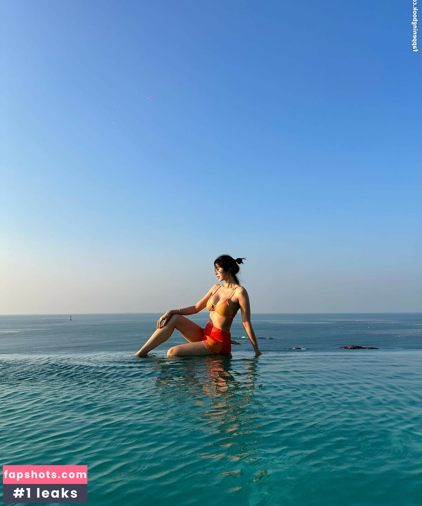 Danielles38 gallery photo #2