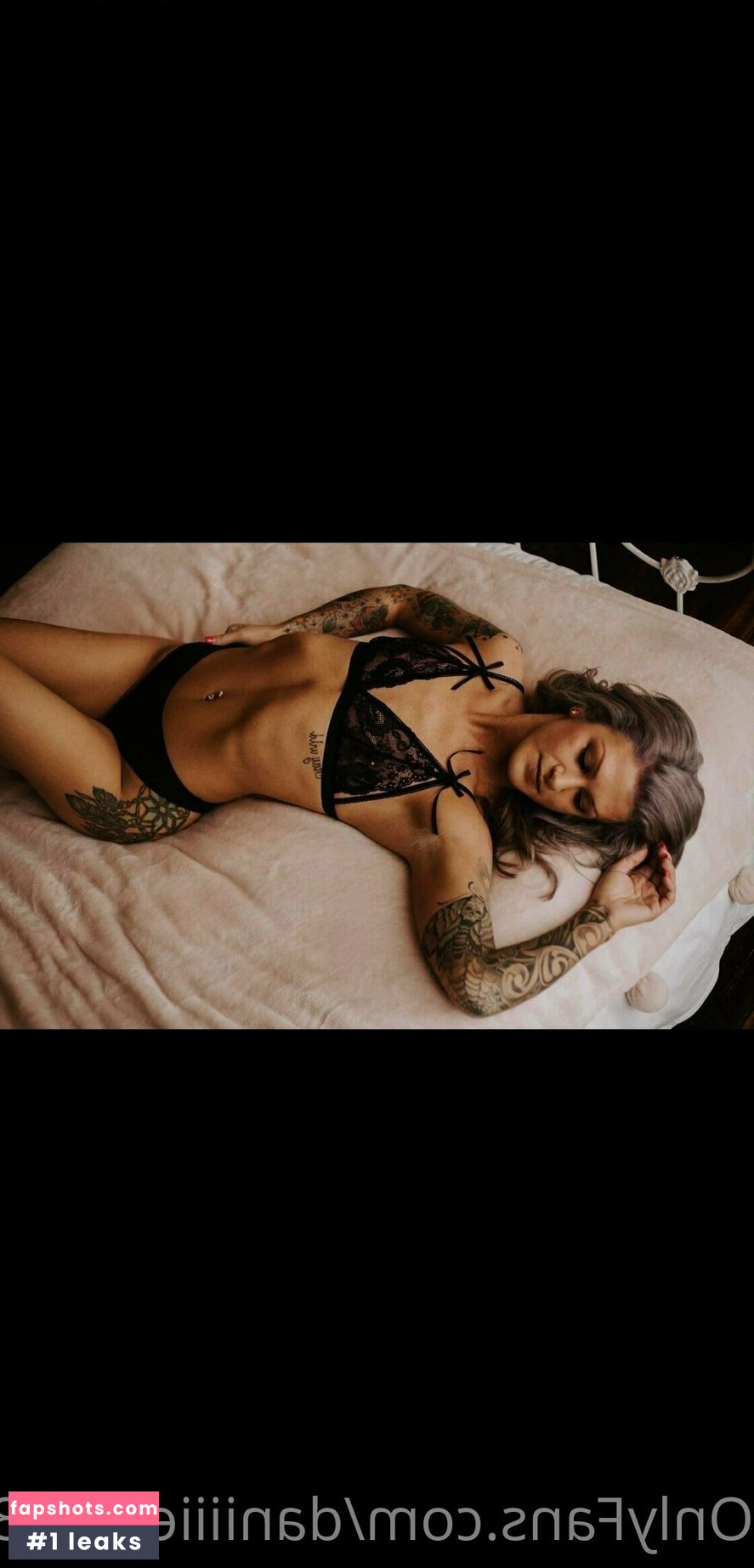 daniiiielle_13 gallery photo #19