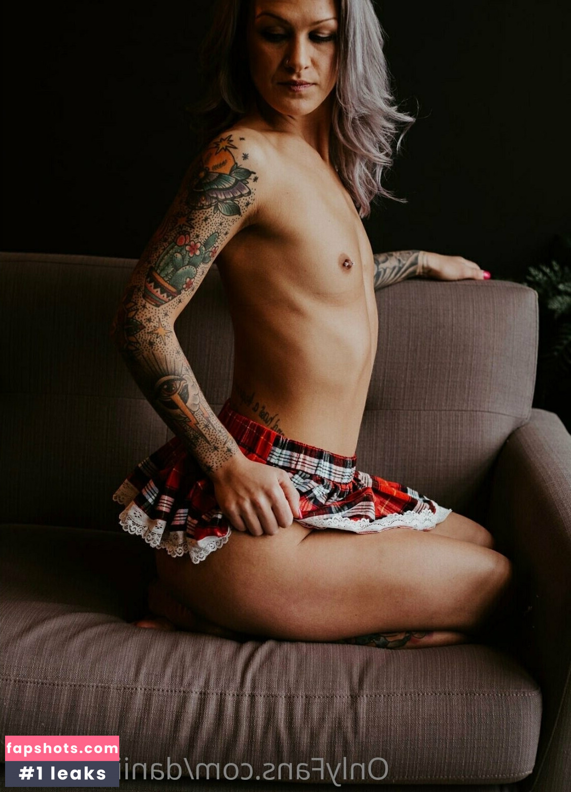 daniiiielle_13 gallery photo #3