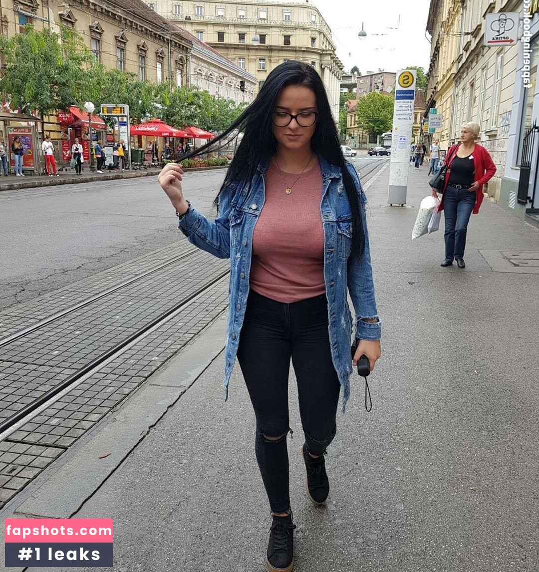 Danijela Cavara gallery photo #9