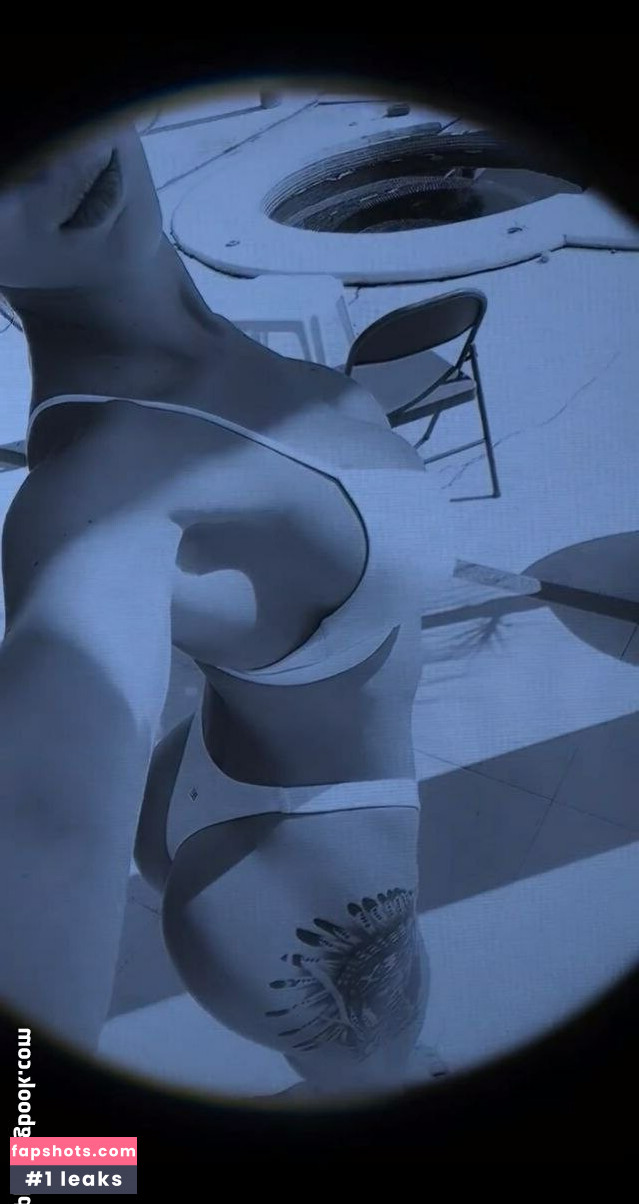 Danik Michell gallery photo #19