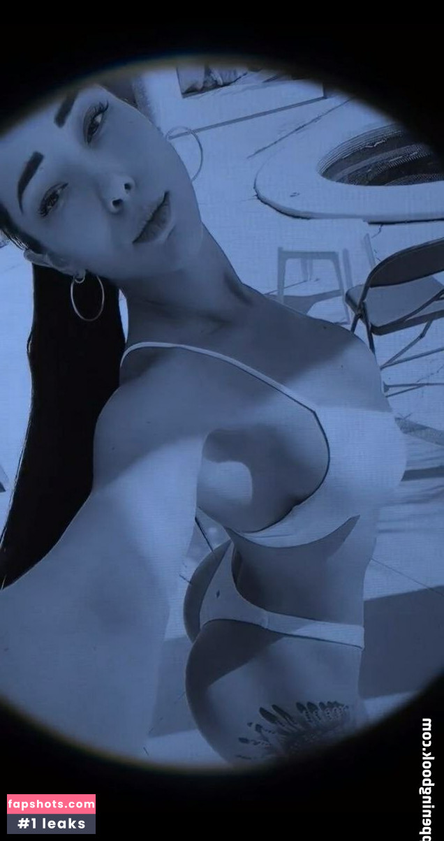 Danik Michell gallery photo #25