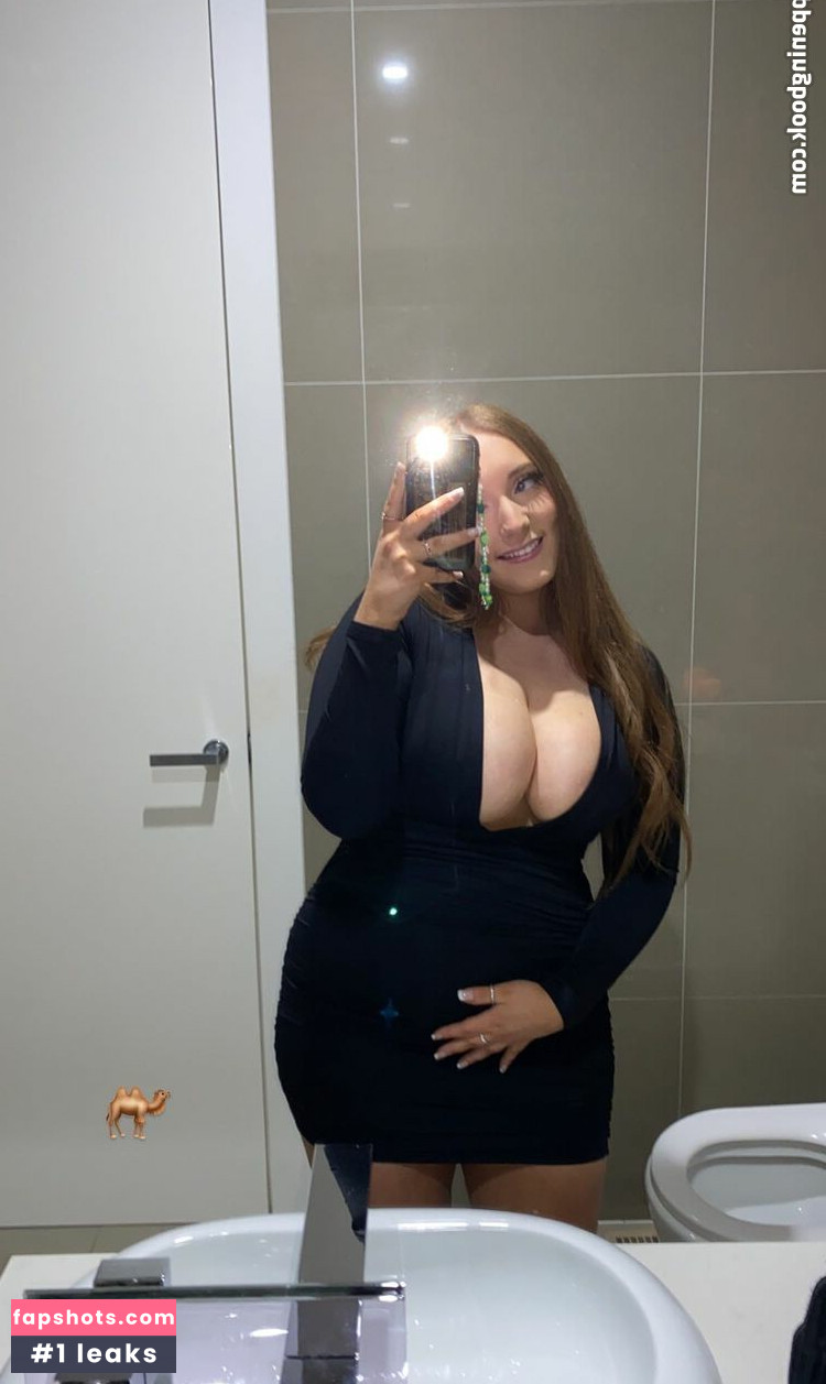 Danni gallery photo #46