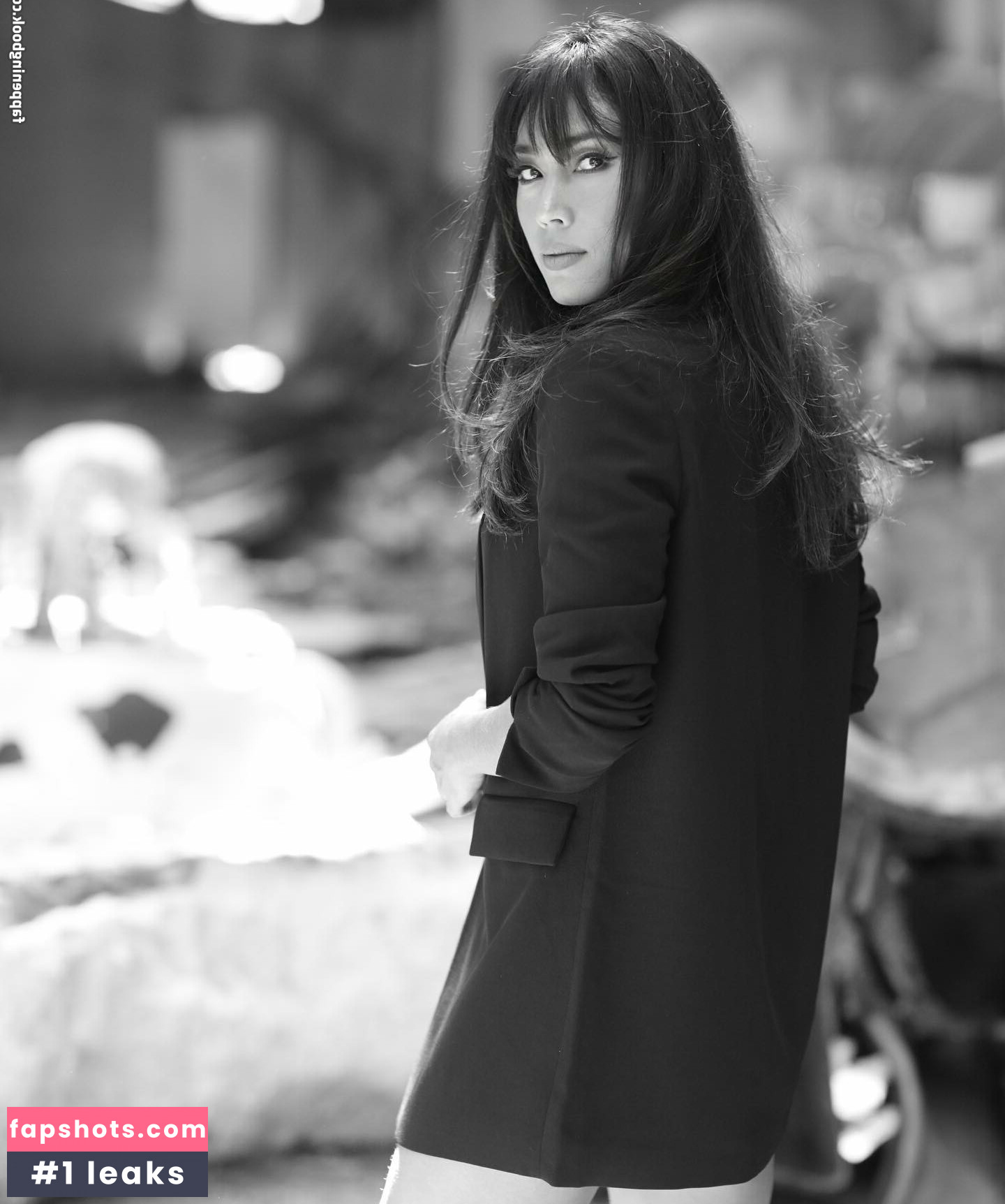 Danni Suzuki gallery photo #47