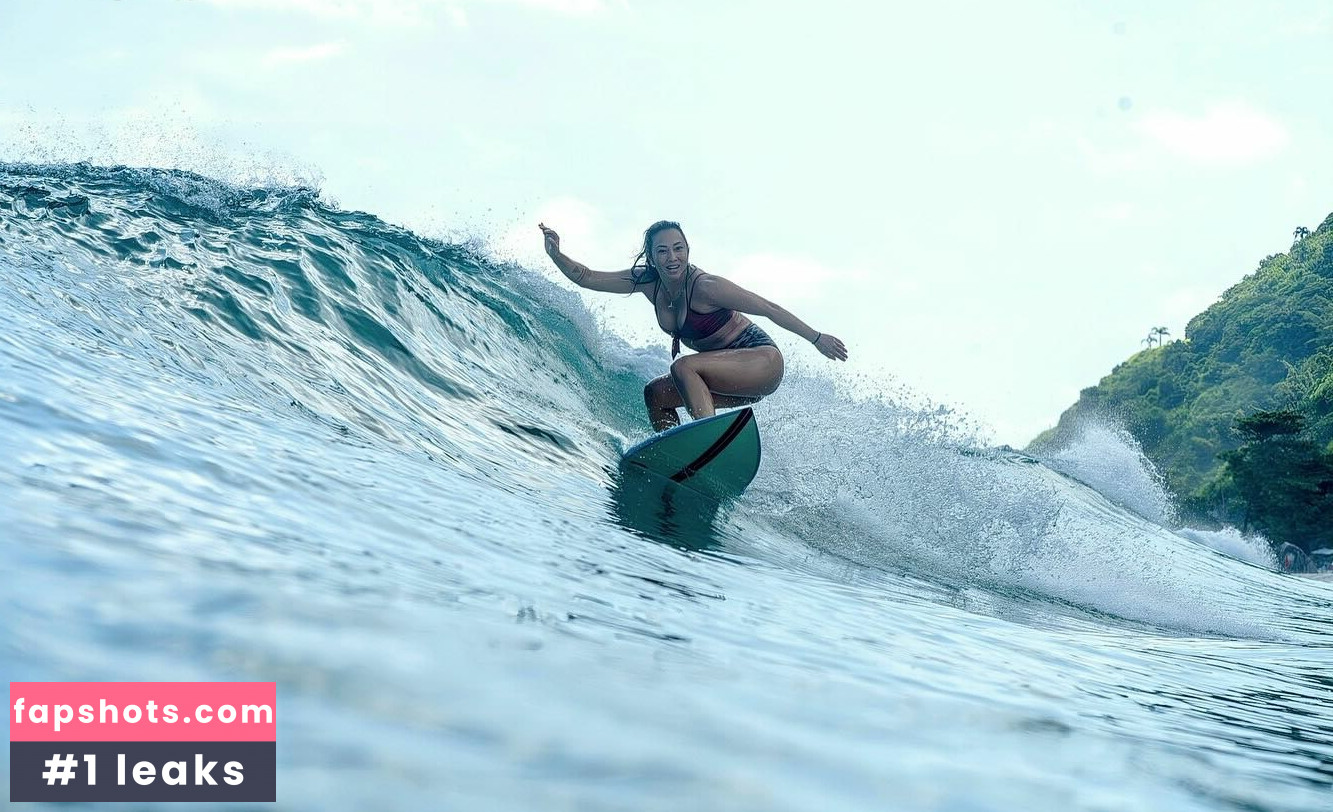 Danni Suzuki gallery photo #61