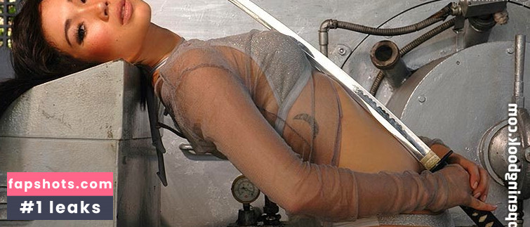 Danni Suzuki gallery photo #77