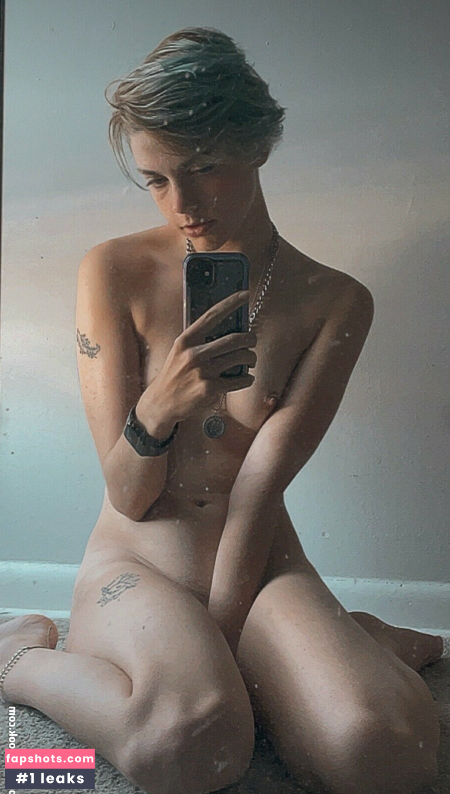 Dannygaypuppy nude babe gallery