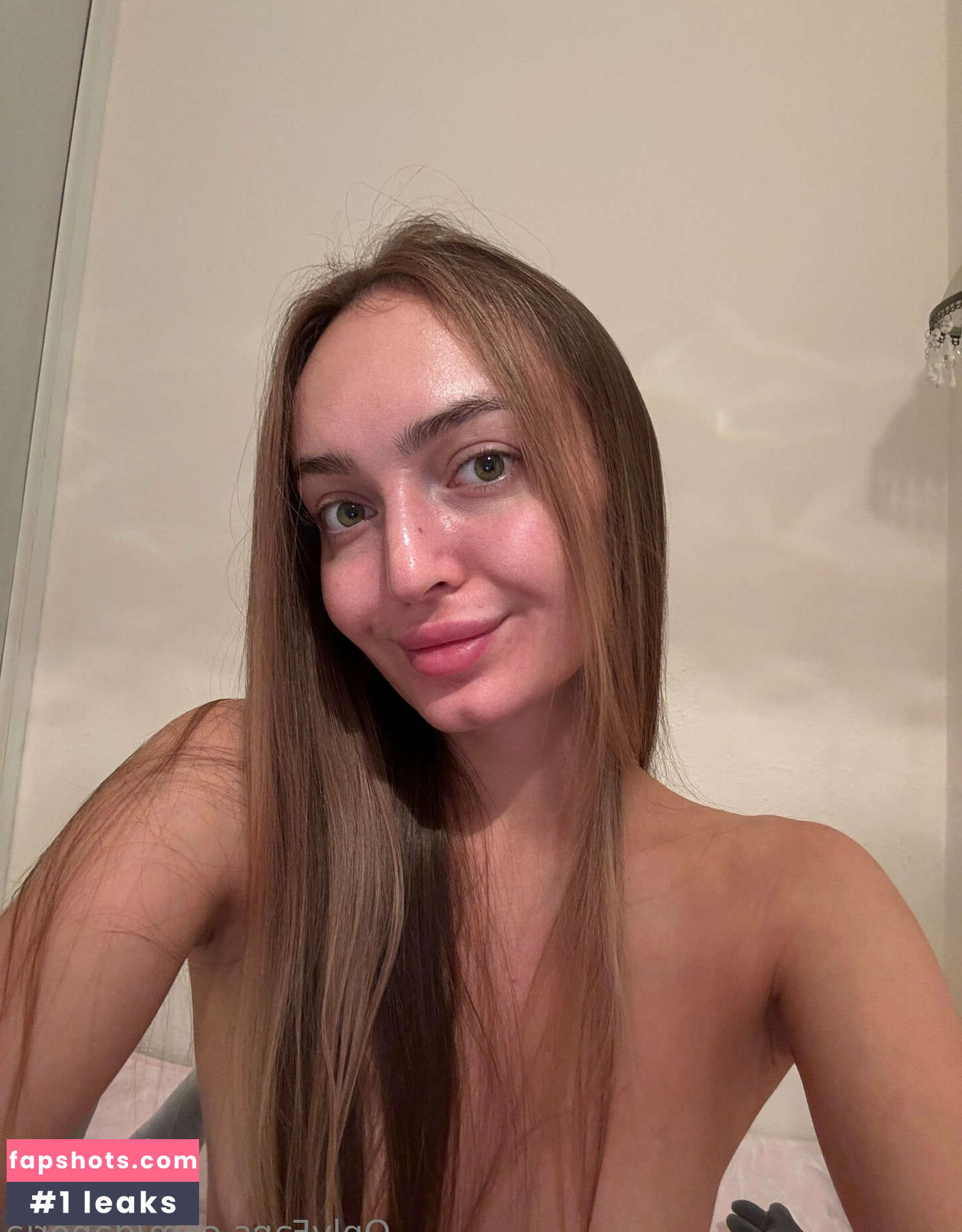 danoria gallery photo #2