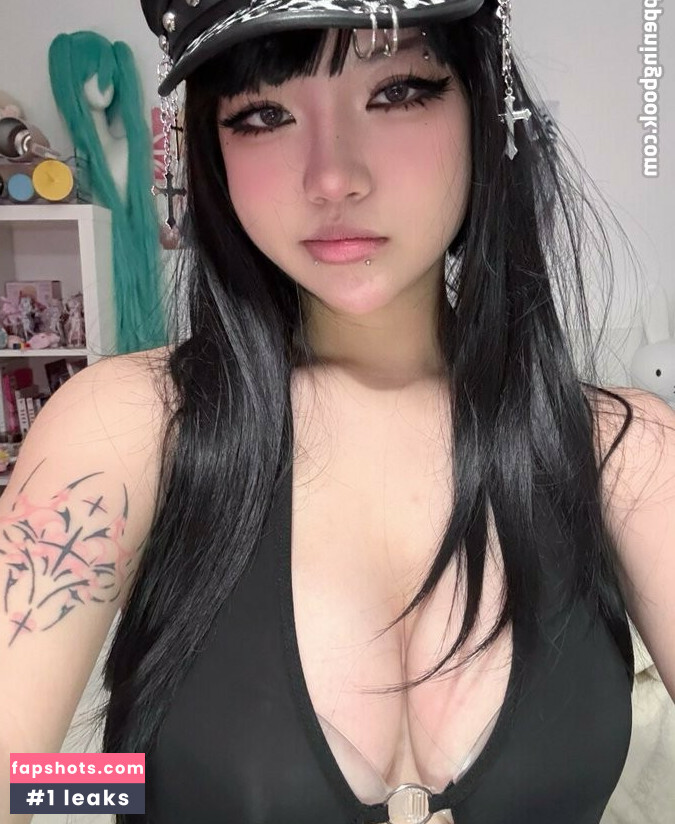 Daph ASMR gallery photo #11