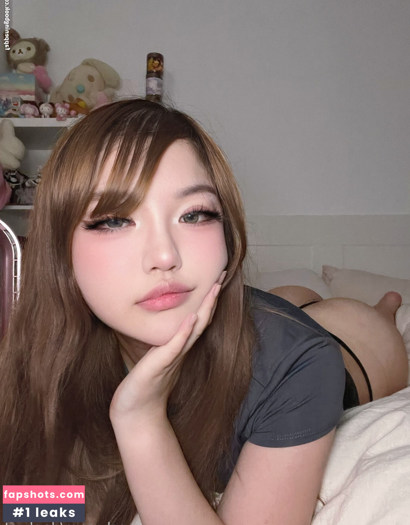 Daph ASMR gallery photo #47
