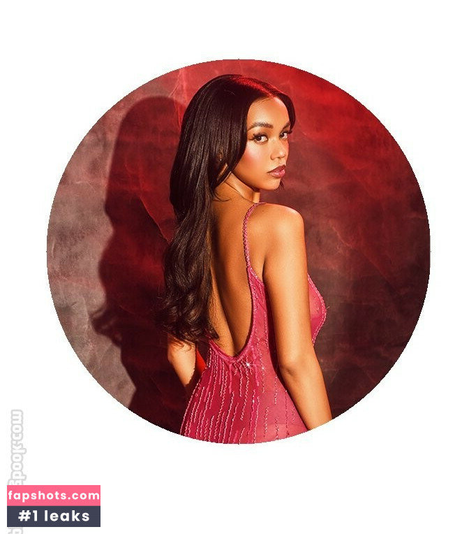 Daphne Blunt gallery photo #20